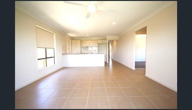 39 John Carroll Way, QLD 4301