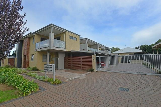 7/3 Packham Road, WA 6163