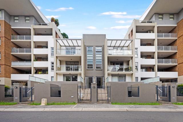 25/4-10 Benedict Court, NSW 2142