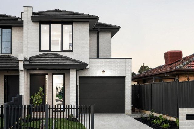 6 Warren Court, VIC 3033