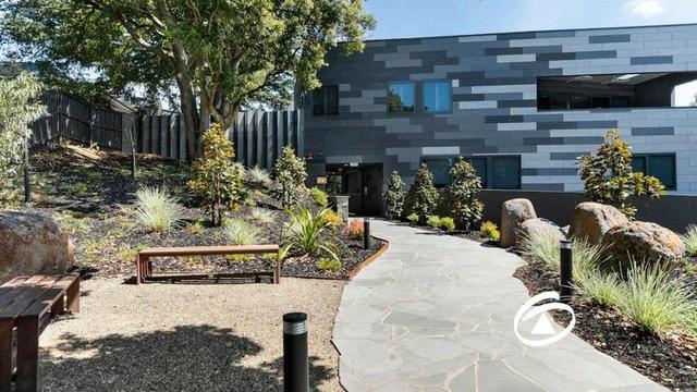 201/26 Langmore Lane, VIC 3806