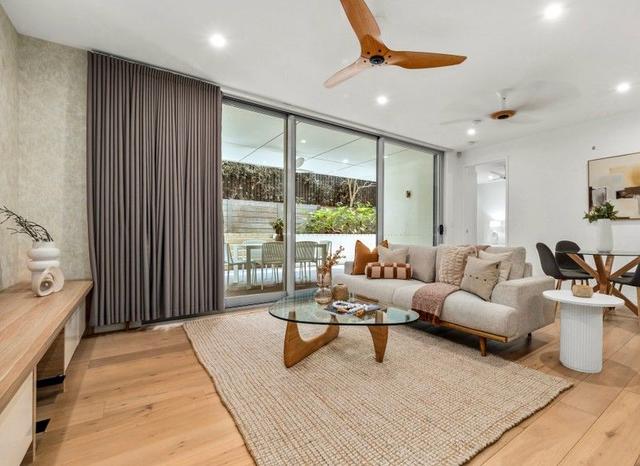 3/31 Lambert Road, QLD 4068