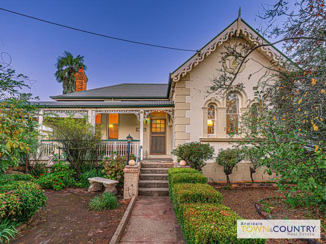 90 Brown Street, NSW 2350