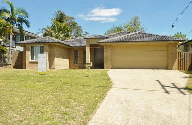 7 Kogarah Street, QLD 4121