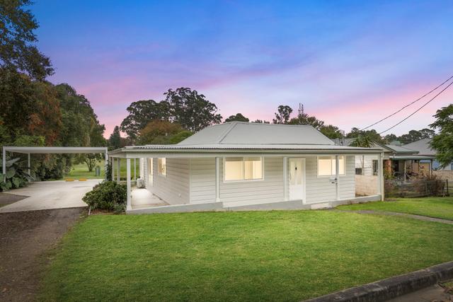 122 Abelard Street, NSW 2420