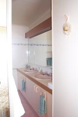 Ensuite (2003-09-27)