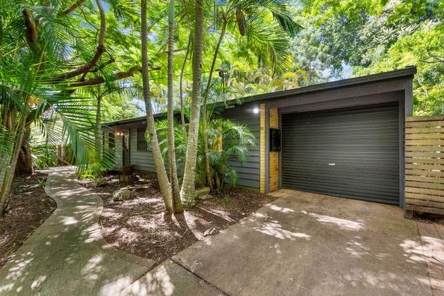 33 Beacon Drive, QLD 4130