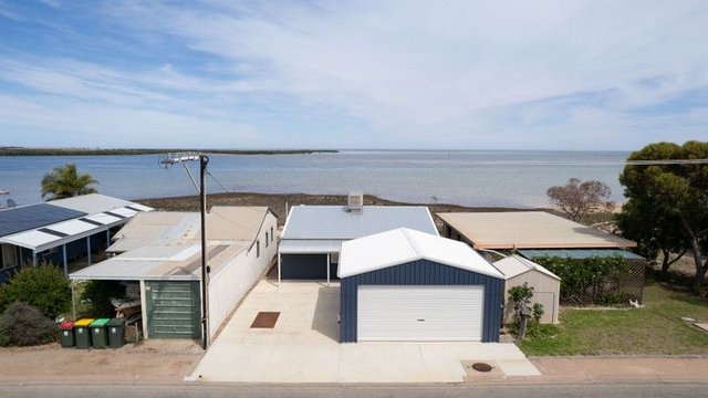 105 John Lewis Drive Highway, SA 5522