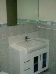 Bathroom (2006-12-04)