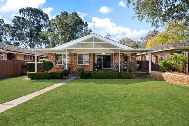 52 Brier Crescent, NSW 2763