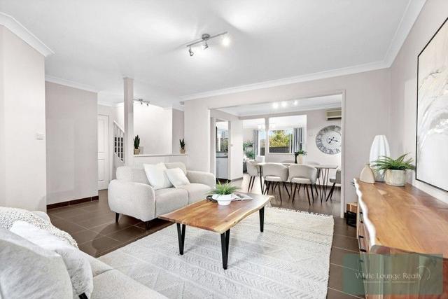 4 Dover Place, NSW 2171