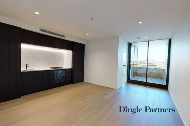 B808/631 Victoria Street, VIC 3067