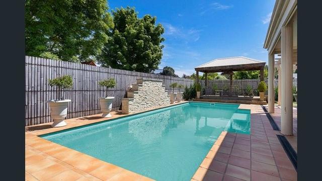 12 Yale Court, VIC 3677