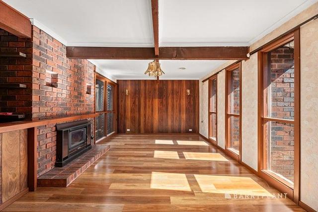 5 Robert Court, VIC 3084