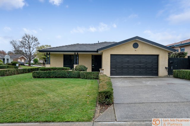 6 Leven Street, ACT 2914