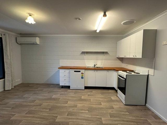 2/88 Millen Street, WA 6432
