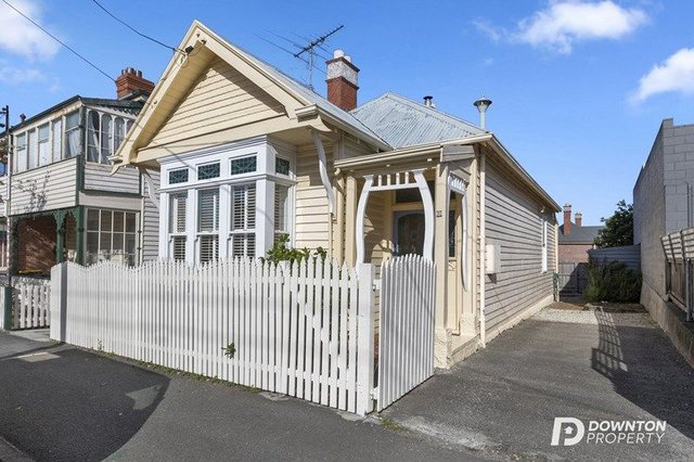 30 Strahan St, TAS 7000