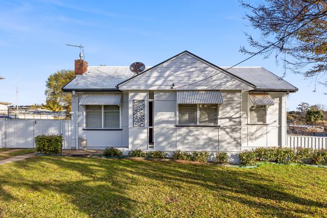 13 Lillian Street, NSW 2663