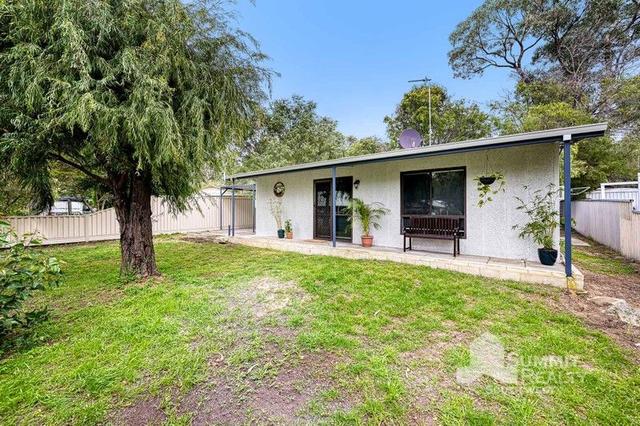 3 Reading Road, WA 6220