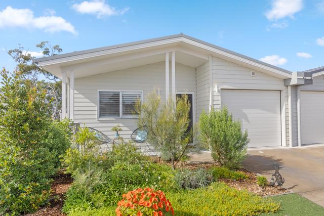 6/2 MacLeay Drive, NSW 2262