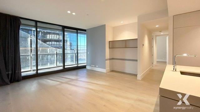 1302/1 Almeida Crescent, VIC 3141