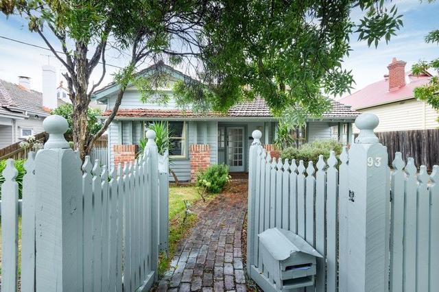 93 Carlisle Crescent, VIC 3166