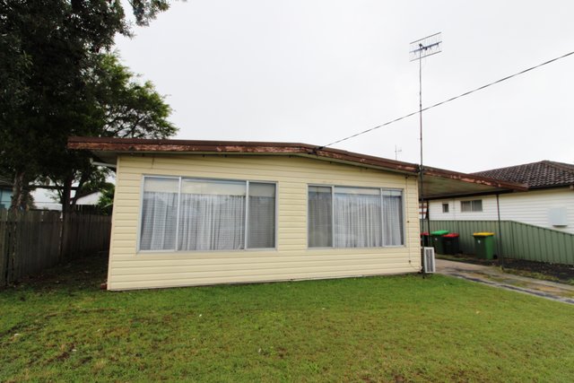 69 Lone Pine Avenue, NSW 2257