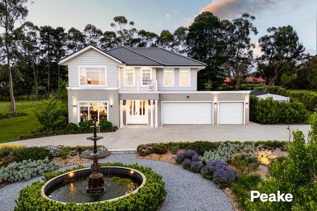 2/8 Oaks Court, VIC 3156