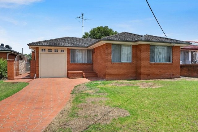 72 Alderson  Avenue, NSW 2170