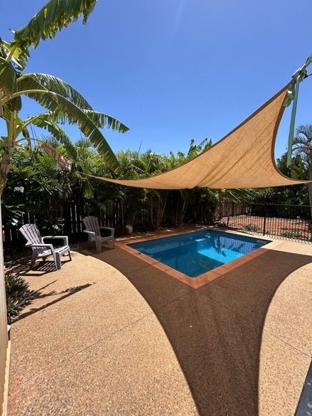 111 Sanderling Drive, WA 6725