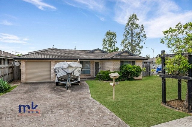 15 Gardiner Crescent, NSW 2570