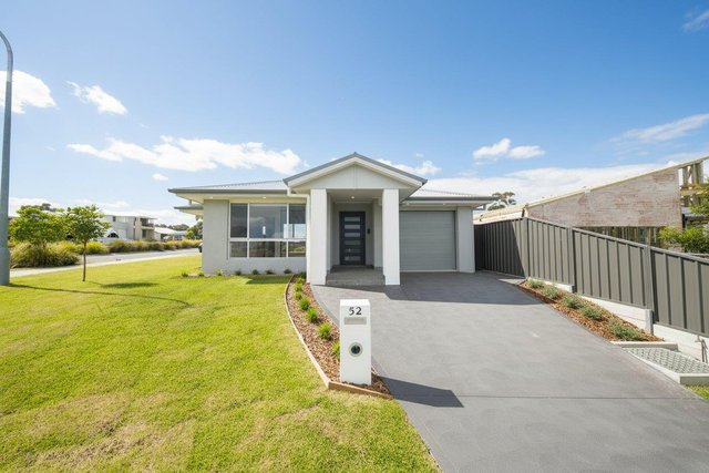 52 Horizon Crescent, NSW 2540