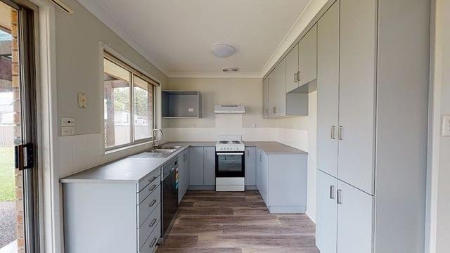 6 Crawford Avenue, NSW 2323
