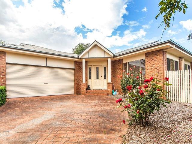 33 Charles Smith Drive, VIC 3115