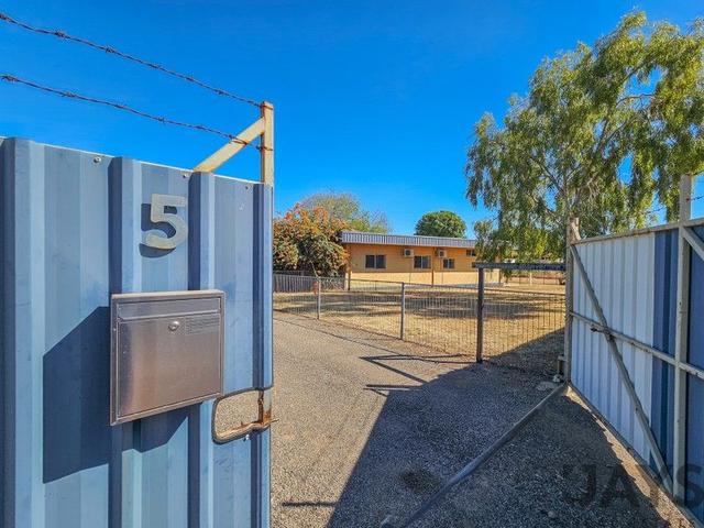 5 Richardson Road, QLD 4825