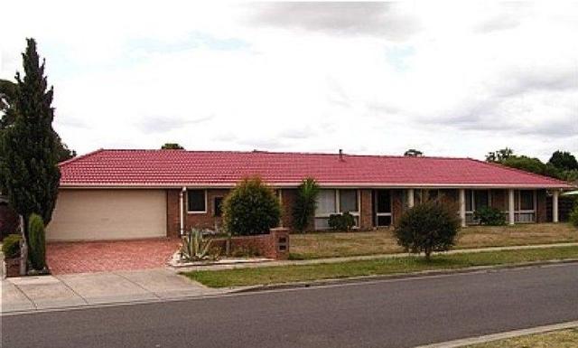 13 Garryowen Crescent, VIC 3805