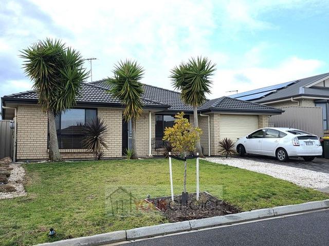 3 Queenscliff Dr, SA 5169