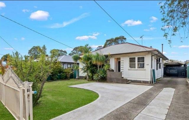 27 Ferndell Street, NSW 2162
