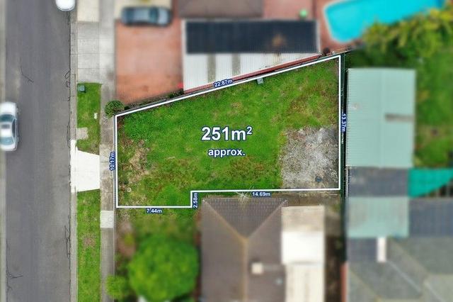 10 Woking Street, VIC 3064