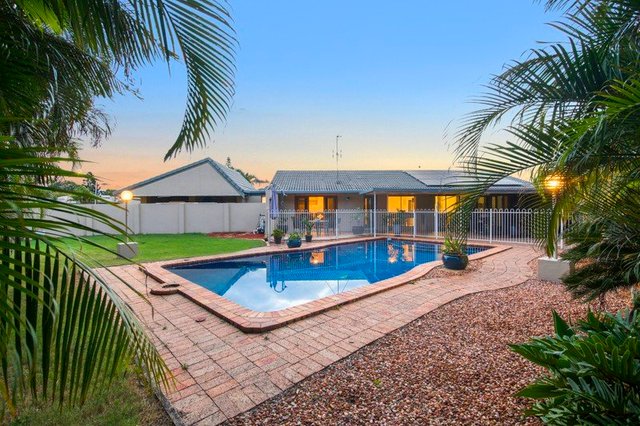 11 Lautoka Court, QLD 4226