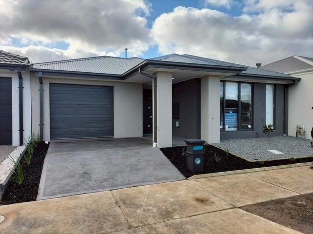 5 Distaff Way, VIC 3335
