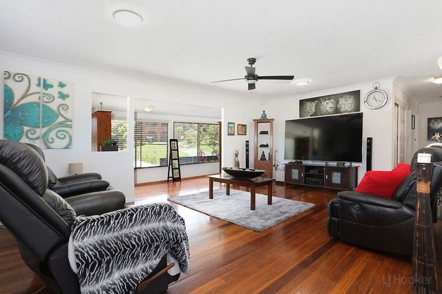 1 Jilpangi Crescent, QLD 4214