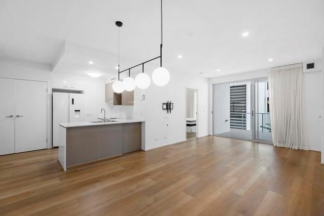 303/15 Felix Street, QLD 4030