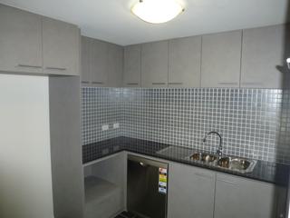 Kitchen (2011-11-25)