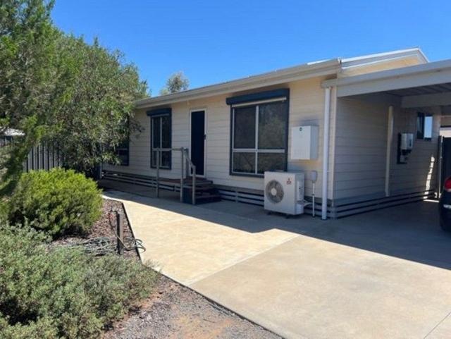 2B Latrobe Avenue, VIC 3496