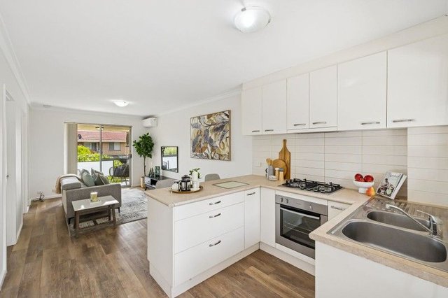 60/303 Harborne  Street, WA 6016