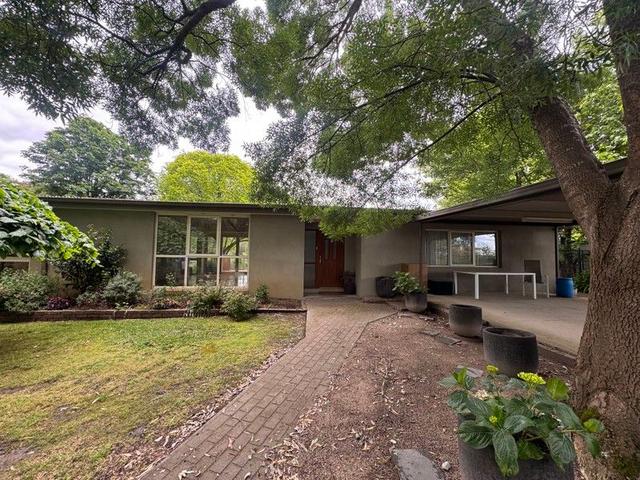 50 Pine Avenue, VIC 3777