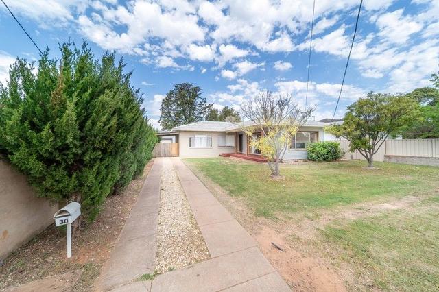 30 Roycox Crescent, NSW 2830