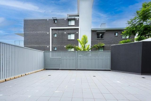 2/8-10 Fraser Street, NSW 2145