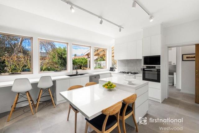 24 Doolan Street, VIC 3030